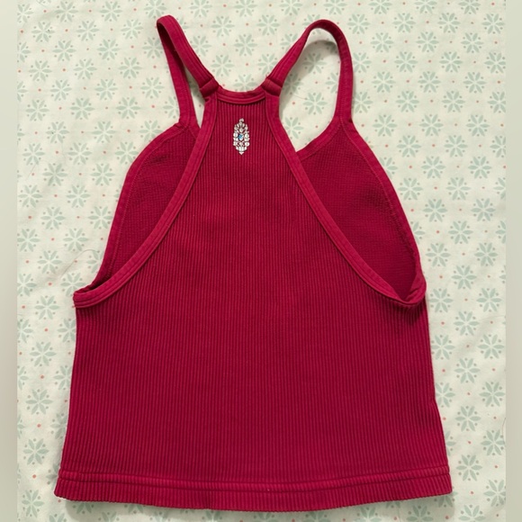 Fuchsia Ribbed Tank Top - Picture 3 of 3
